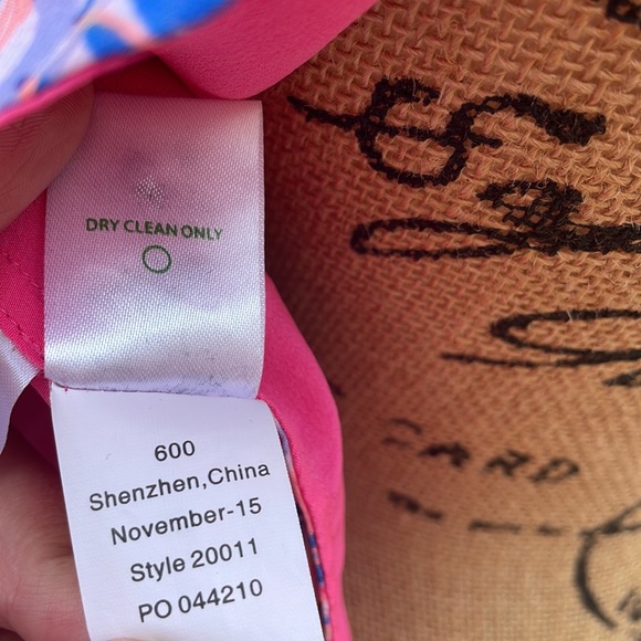 Lilly Pulitzer Iona silk top - Picture 11 of 11